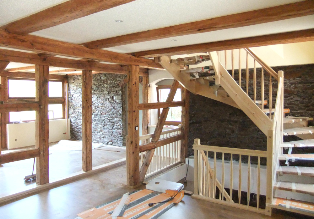Zimmerearbeiten Innenausbau Holzbau Altbausanierung